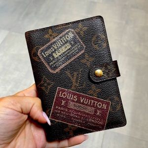 Louis Vuitton Limited Edition Agenda!